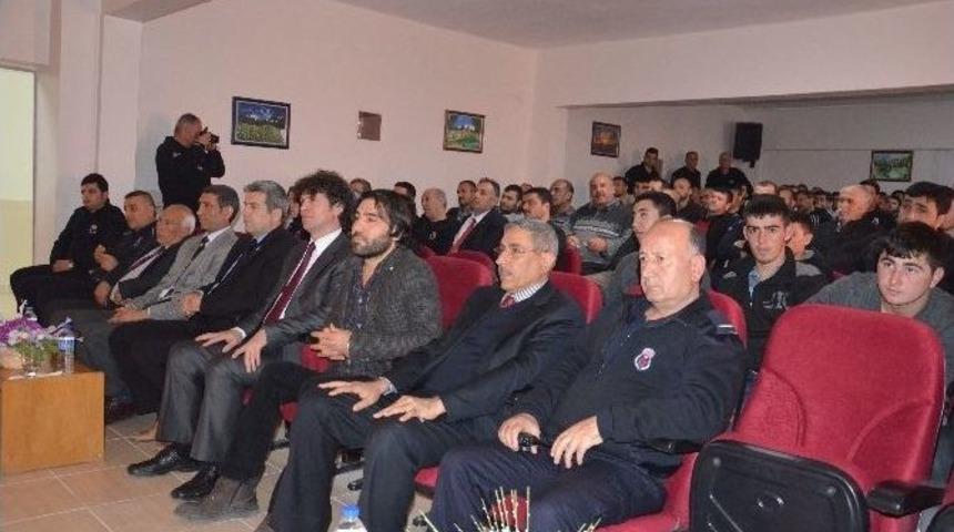 &Ouml;ğrencilerden Mahkumlara Konser