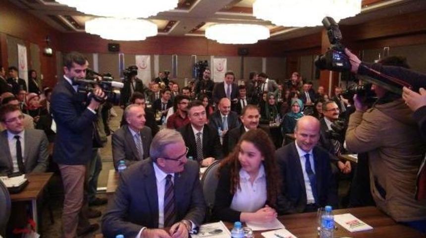 M&uuml;ezzinoğlu: Griple Ilgili Olağan&uuml;st&uuml; Bir Paniğe Gerek Yok (3)