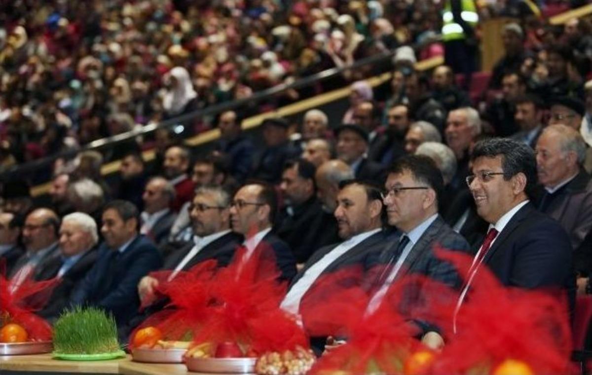Nevruz K&uuml;&ccedil;&uuml;k&ccedil;ekmece&rsquo;de Kutlandı