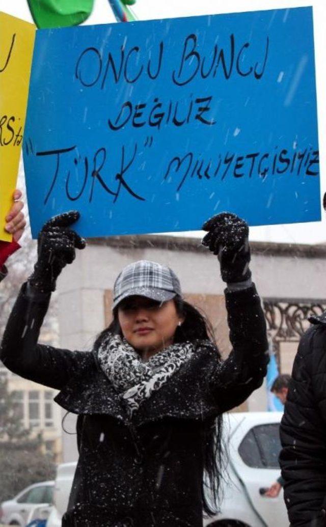 Kayseri’De Kar Altında Nevruz Coşkusu