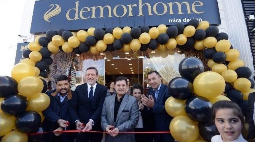T&uuml;rk Ev Tekstilinin &Ouml;nemli Markalarından Demorhome, Bodrum&rsquo;da Yeni Bir Mağazasını Daha Hizmete A&ccedil;tı