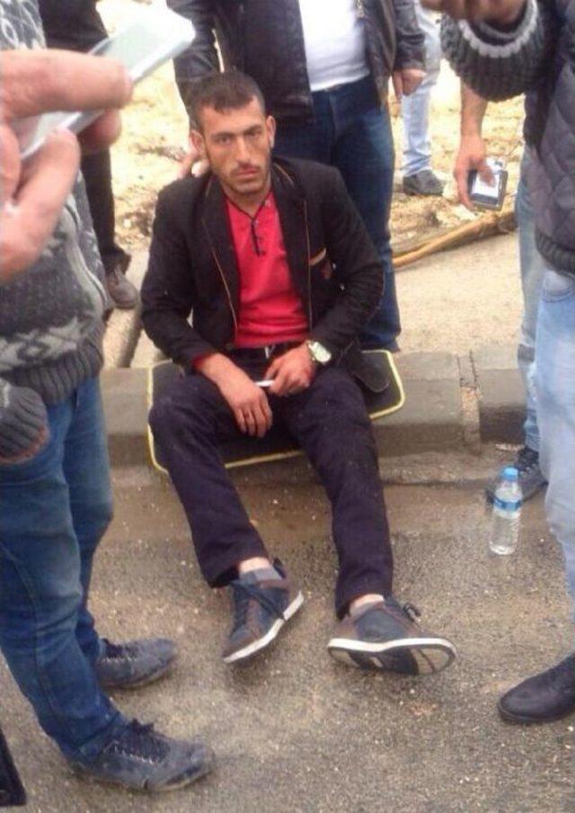 Gaziantep te Otomobil Devrildi: 2 Yaralı 2