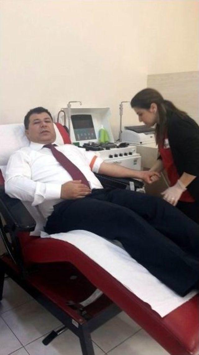 Tanrıöver: "hilal-i Ahmer Bilincini Geliştirmeliyiz" 1