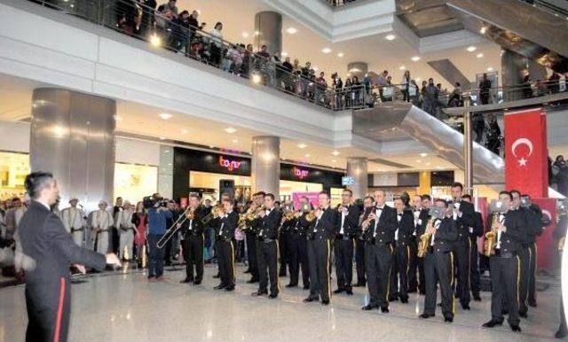 4'ncü Kolordu Bandosu'ndan 'çanakkale Zaferi' Konseri