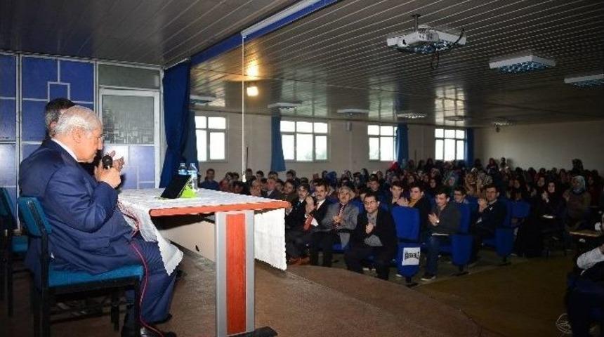 Usta Yazar Nuri Pakdil, Yıldırımlı &Ouml;ğrencilerle Buluştu