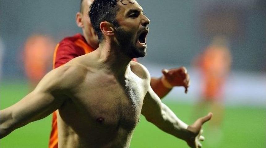 Burak Yılmaz&rsquo;dan Galatasaray&rsquo;a 18 Puan