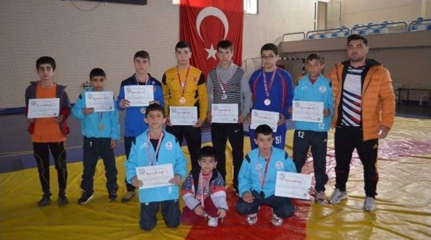 Ortaca&rsquo;da Yapılan Grekoromen Ve Serbest G&uuml;reşleri Sona Erdi.