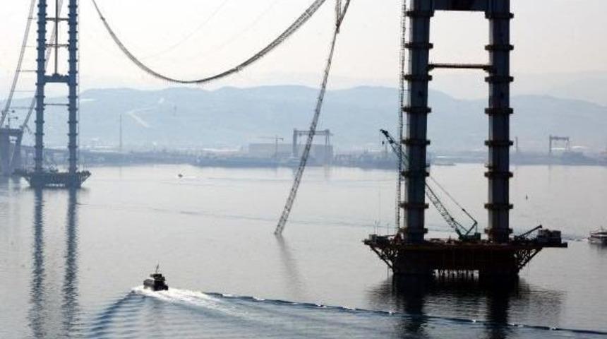 K&ouml;rfez Ge&ccedil;iş K&ouml;pr&uuml;s&uuml; Halatı Koptu, Japon M&uuml;hendis Intihar Etti