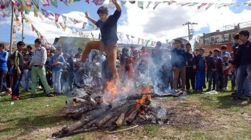 İskenderun&rsquo;da Nevruz Kutlamasında Gerginlik