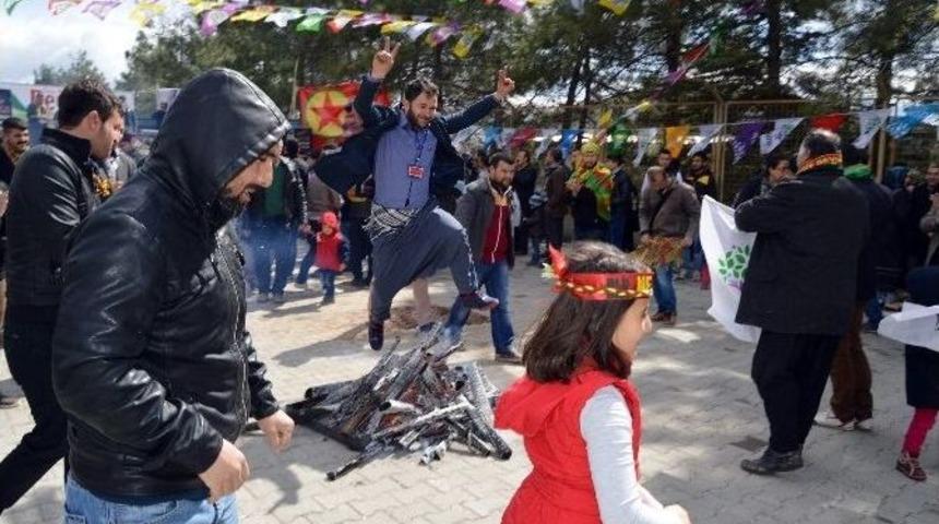Besni&rsquo;de Nevruz Kutlandı