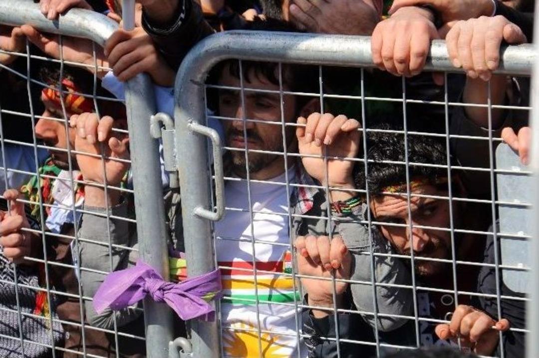 Nevruz Kutlamasında Korkutan İzdiham