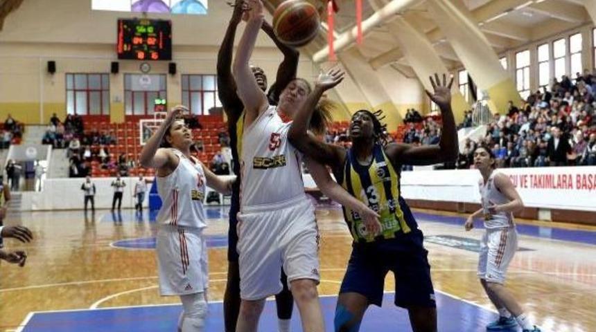Adana Botaşspor-Fenerbah&ccedil;e: 65-87