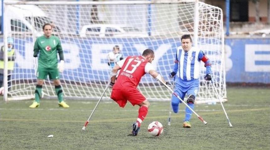 Şahinbey Ampute Lideri Devirdi