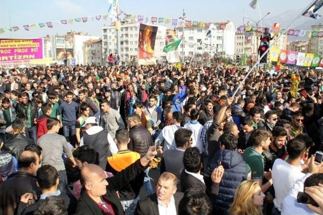 Hdp Hakkari Milletvekili Zozani: "hodri Meydan"