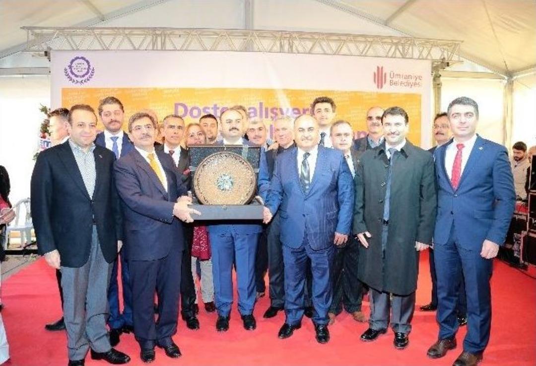 Bakan G&uuml;ll&uuml;ce: "yeni T&uuml;rkiye&rsquo;de D&uuml;nya Ayağa Kalksa Kendimizi Savunabiliriz"