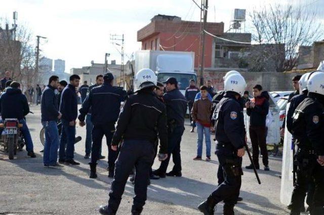 Kilis’Te Amatör Maçta Maytap Atan Taraftara Biber Gazlı Müdahale