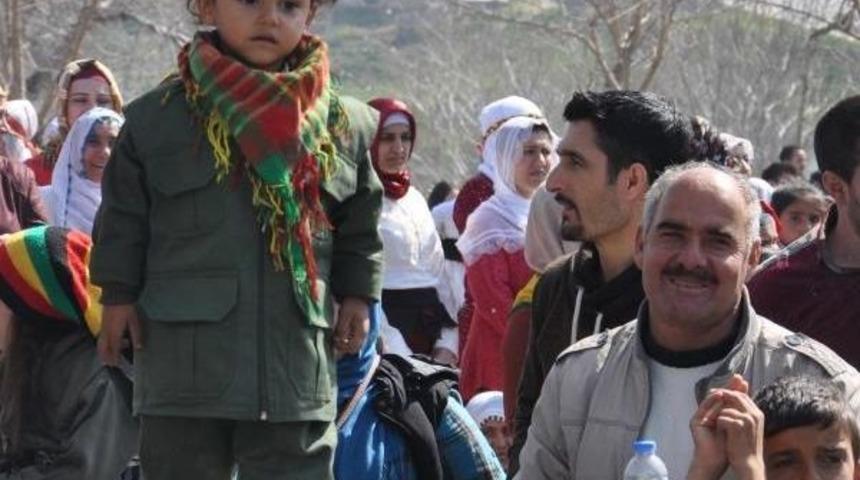 Denizli'de Hdp'liler Nevruzu Kutladı