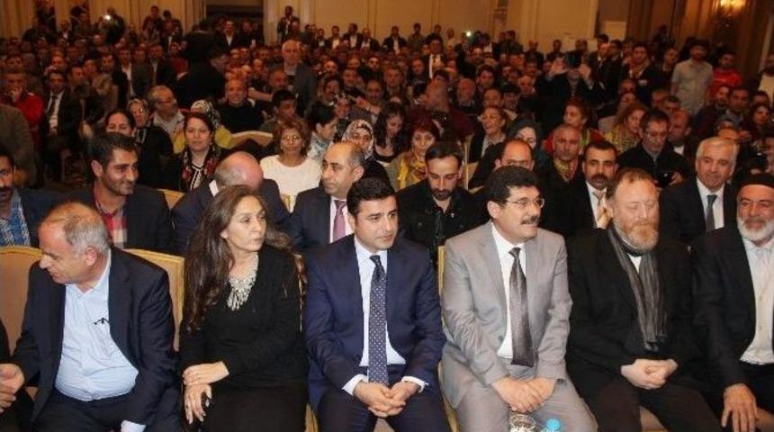 Demirtaş: &ldquo;iktidar Olsak Panzerleri Ve Toma&rsquo;ları Hurdacıya Satabiliriz&rdquo;