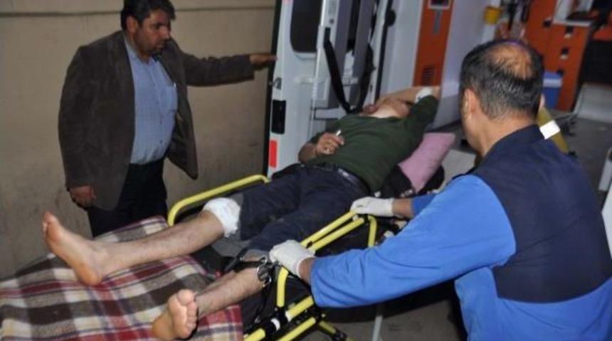 Adıyaman'da Hafif Ticari Araç Devrildi: 5 Yaralı