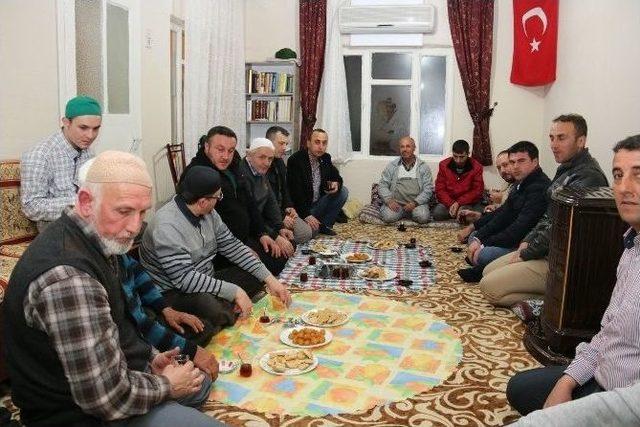 Osmanlı Ocakları&rsquo;ndan Uşşaki Vakfı&rsquo;na Ziyaret 2