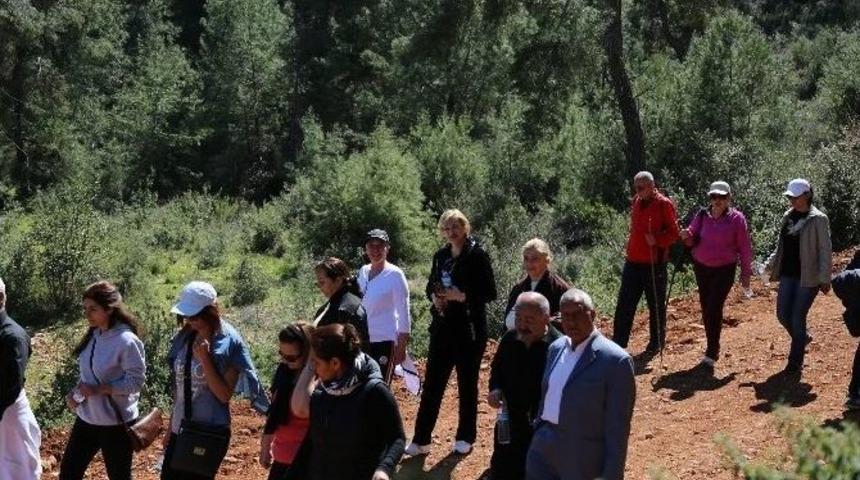 Mezitli&rsquo;de Doğa Y&uuml;r&uuml;y&uuml;ş&uuml;