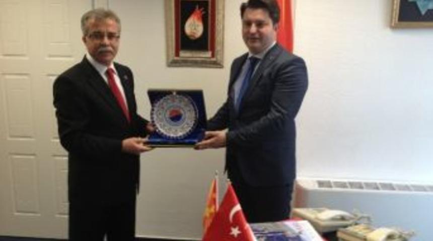 Rektör Bircan Makedon Bakan İle Görüştü