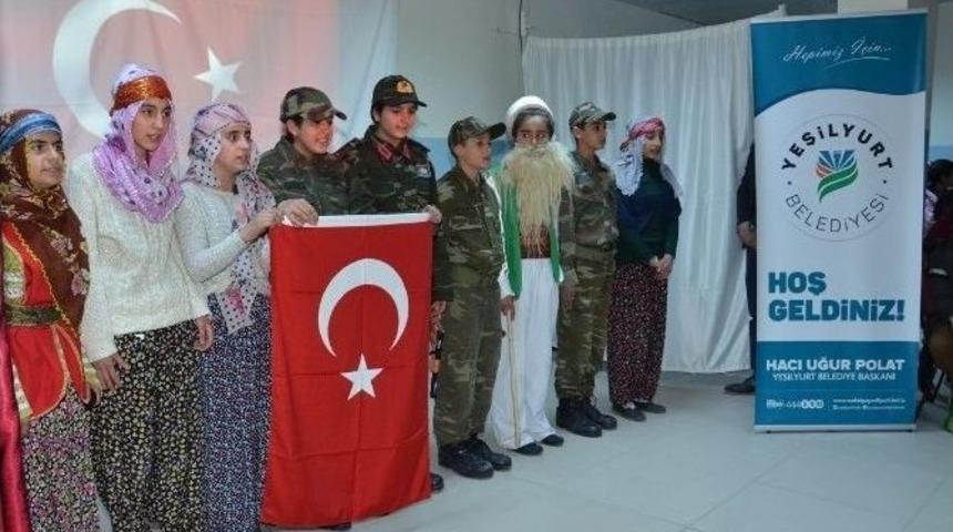 Şahnahanlı &Ouml;ğrenciler &Ccedil;anakkale Ruhunu Canlandırdı