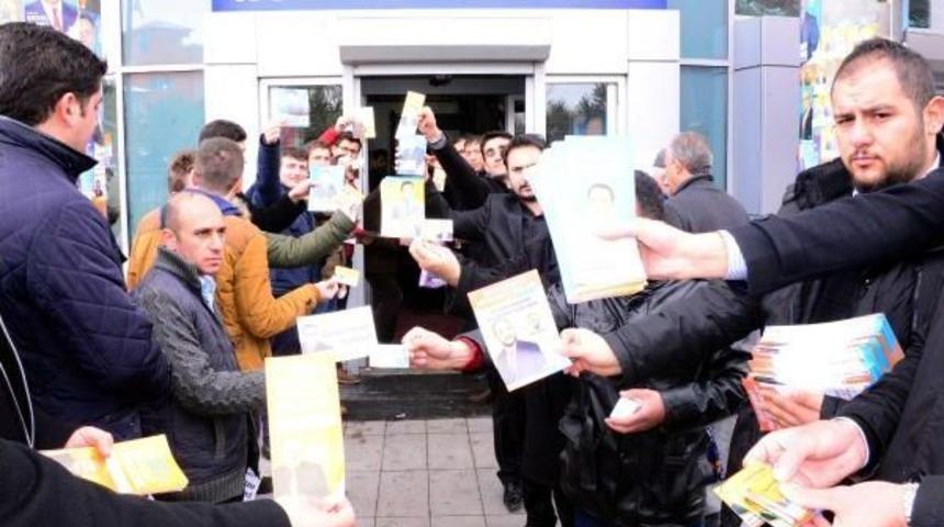 Erzurum'da Stk'lar Ak Parti Adayları I&ccedil;in Oy Kullanıyor