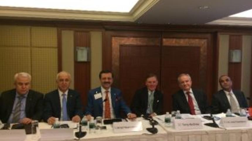 Başkan Hi&ccedil;yılmaz Singapur&rsquo;da Icc Ve B20 Toplantılarına Katıldı