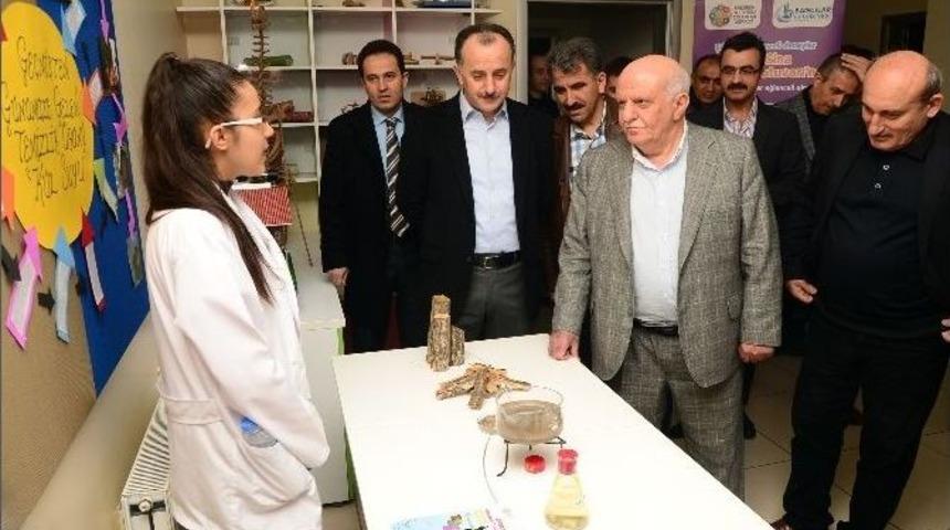 &rsquo;icat &Ccedil;ıkartan K&uuml;&ccedil;&uuml;k Mucitlere&rsquo; Sertifikaları Verildi