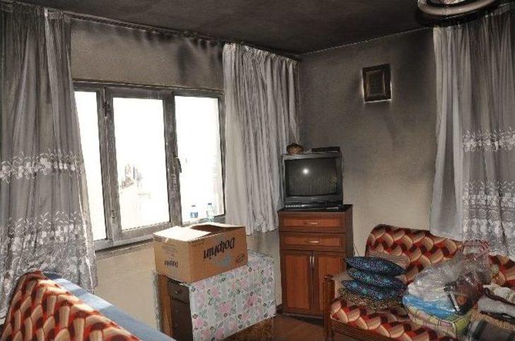 Yangından Zarar Gören Yaşlı Çifte Başkan Alıcık Sahip Çıktı G5