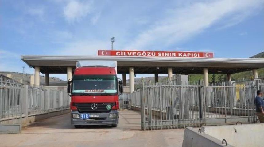 Cilveg&ouml;z&uuml; Sınır Kapısı Kontroll&uuml; Olarak A&ccedil;ıldı