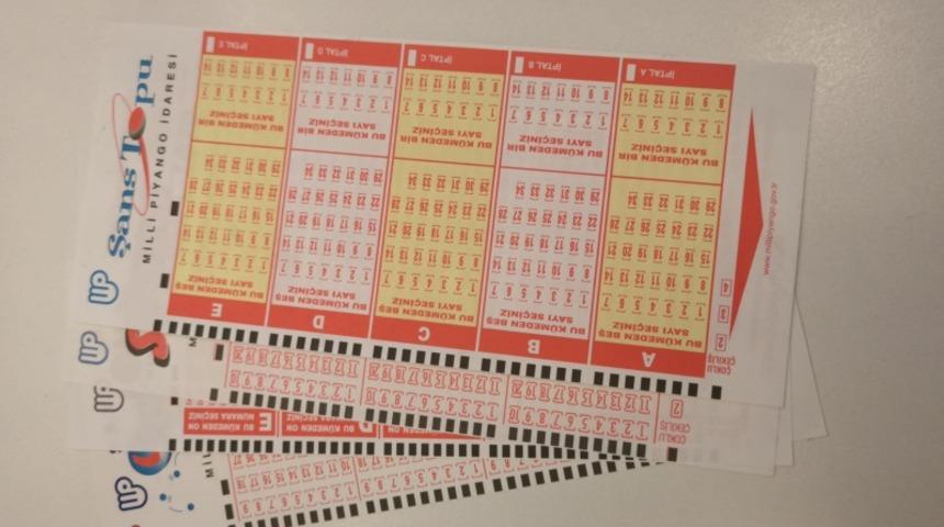 Şans Topu sonu&ccedil;ları 29 Ağustos / 898. hafta Şans Topu sonu&ccedil;larına g&ouml;re 5+1 bilen yok!