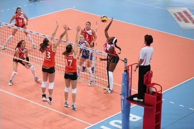 Türkiye Kadınlar Voleybol Ligi’ne Nilüfer Damgası