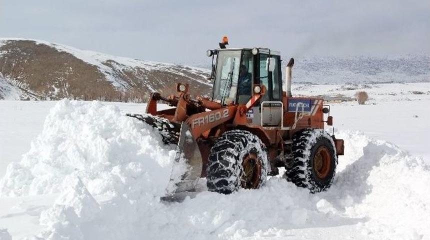 &Ccedil;aldıran&rsquo;da Yol A&ccedil;ma &Ccedil;alışması