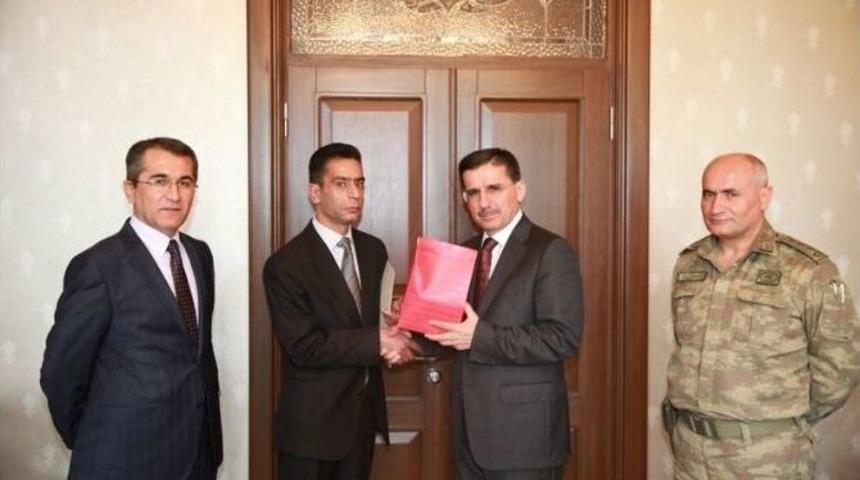 Reyhanlı’da Faciayı Önleyen Polise Ödül