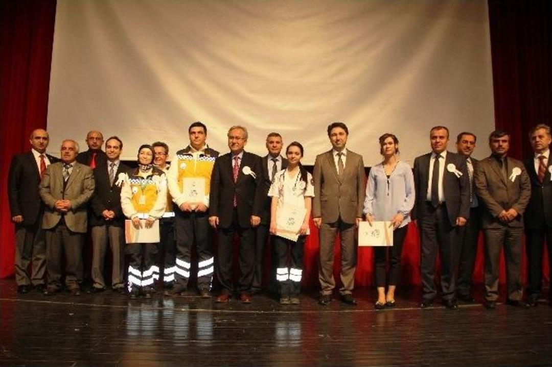 112 Hem Ağlattı Hem G&uuml;ld&uuml;rd&uuml;