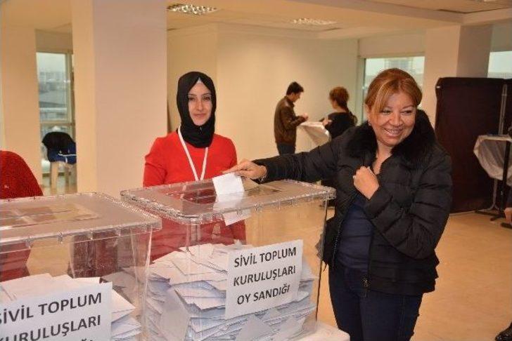 Ak Parti İzmir, Stk’ları Sandığa Çağırıyor G3