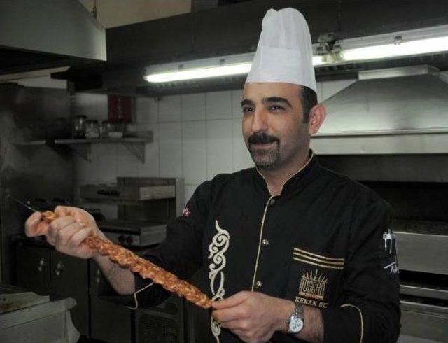 Gaziantep’Te Enginardan Kebap Yapıldı