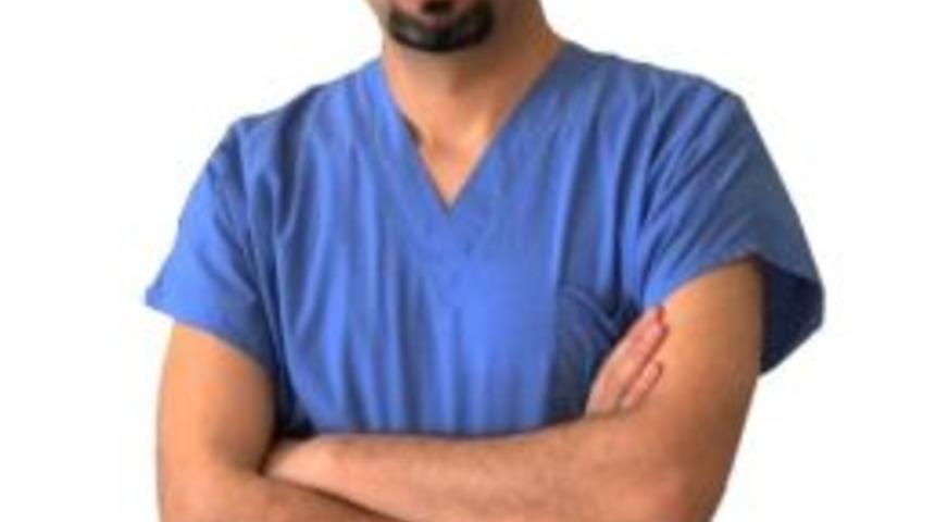 Dr. Oğuz Kılı&ccedil;: "dolgu İle G&ouml;ğ&uuml;s B&uuml;y&uuml;tme G&uuml;venilir Değil"