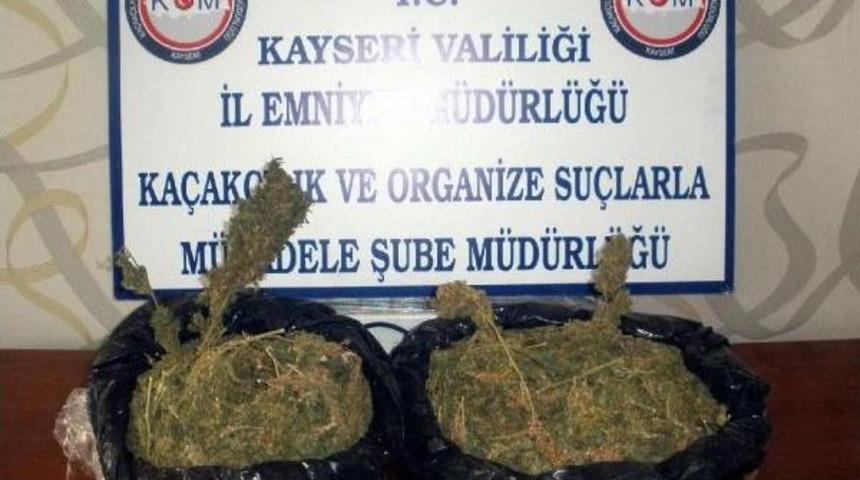 Kayseri&rsquo;De Uyuşturucu Ticaretine 2 Tutuklama