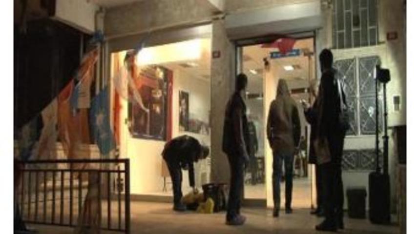 Akp Election Bureau Attacked In Istanbul