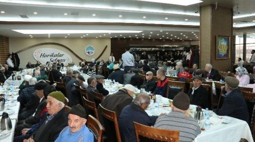 &ldquo;en İyi Sosyal Belediyeler Kayseri&rsquo;de&rdquo;