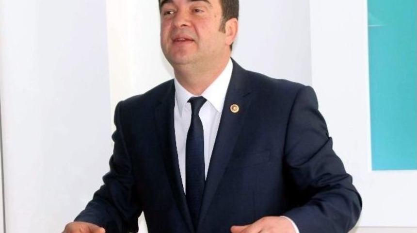 Chp&rsquo;li Vekil Baydar 4 Yıllık &Ccedil;alışmalarını Kitaplaştırdı