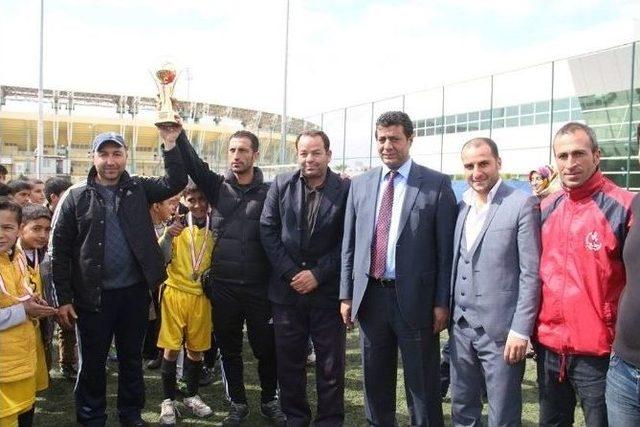 Küçükler Futbol Turnuvası Sona Erdi