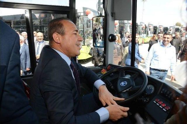 Toplu Taşımaya 20 Otob&uuml;s 1