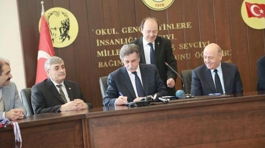 Er&uuml;&rsquo;de İnşa Edilen Anne Evinin İşletilmesi Protokol&uuml; İmzalandı