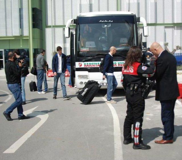 Pınar Karşıyaka'da Tarihi Gece