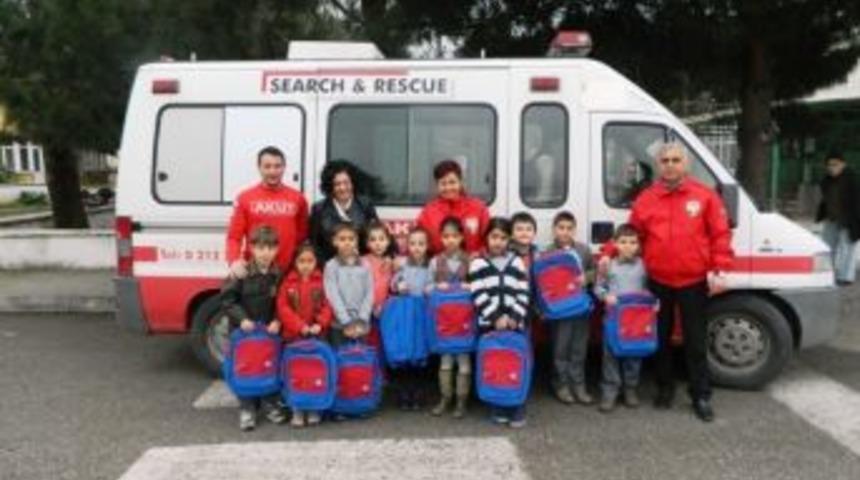 Burhaniyeli &Ouml;ğrencilere Akut &Ccedil;antası