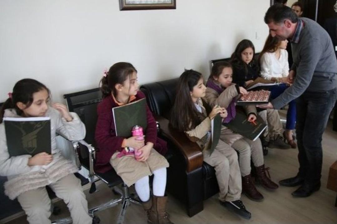 &Ouml;ğrencilerden İpekyolu Belediyesi&rsquo;ne Ziyaret